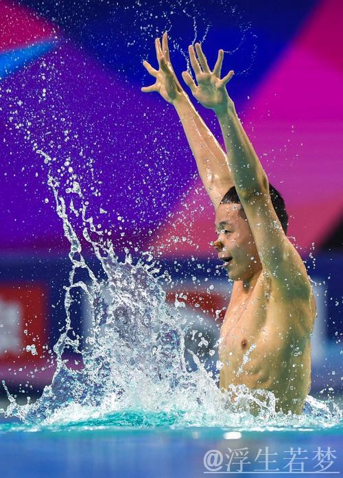 郭牧摘得男单自由自选桂冠