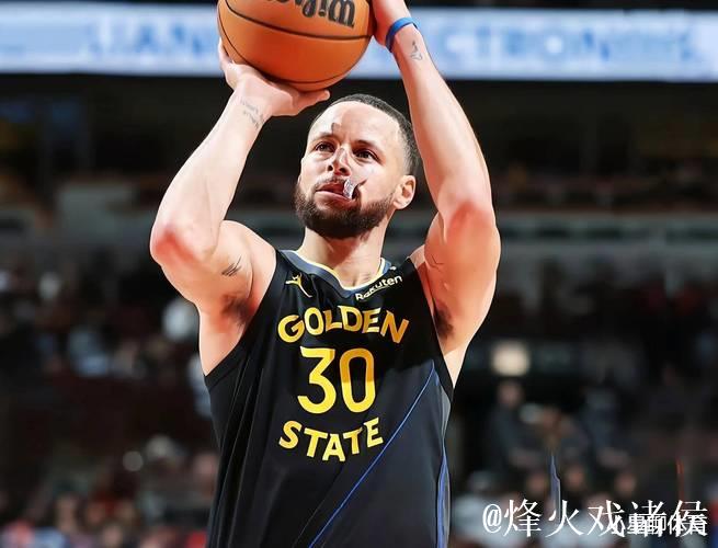 库里19+11力压巴特勒17分 勇士力克热火豪取4连胜